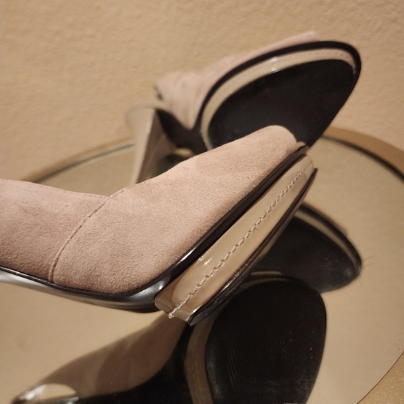 GUESS Leather Gray Heels Size 8.5 M - Picture 5 of 6